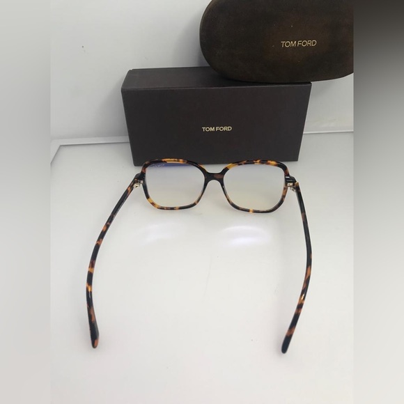 New🔥🔥 - TOM FORD TF5578-B 052 BLUE CONTROL - Picture 9 of 17